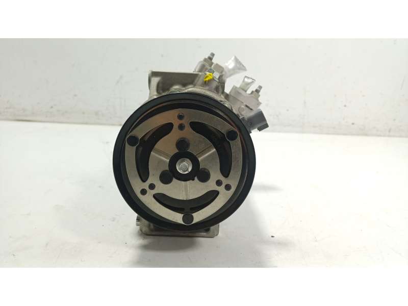 Recambio de compresor aire acondicionado para volkswagen amarok (t1a, t1b) 3.0 tdi 4motion referencia OEM IAM 2HJ820803N JB3B19D