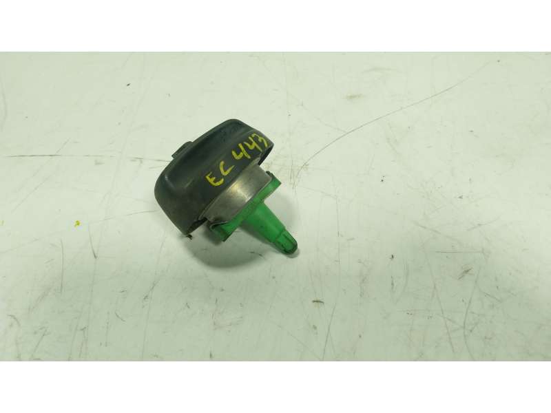 Recambio de tapon combustible para bmw 1 (e87) 118 d referencia OEM IAM   
