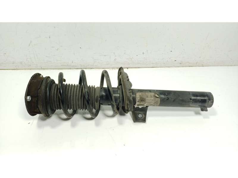 Recambio de amortiguador delantero derecho para audi q3 sportback (f3n) 35 tdi referencia OEM IAM 5QF413031BG 5QF413031BG 