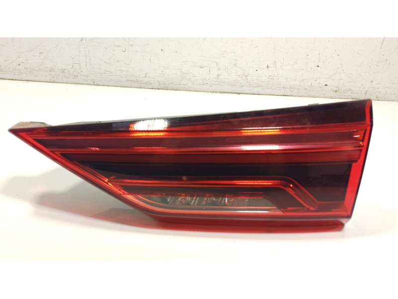 Recambio de piloto trasero derecho interior para audi q3 sportback (f3n) 35 tdi referencia OEM IAM 83A945094 83A945094 