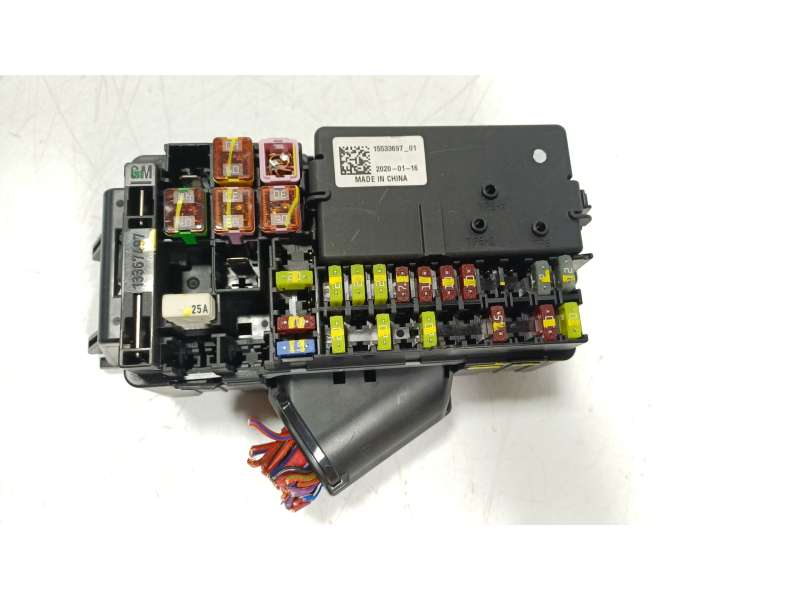 Recambio de caja reles / fusibles para opel astra k (b16) 1.5 crdi (68) referencia OEM IAM  1553369701 
