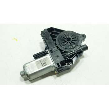 MOTOR ELEVALUNAS DELANTERO DERECHO 31253062 966269103 