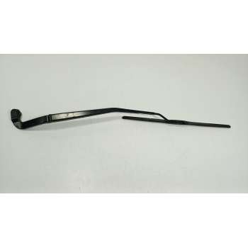 BRAZO LIMPIA DELANTERO DERECHO LR066988 
