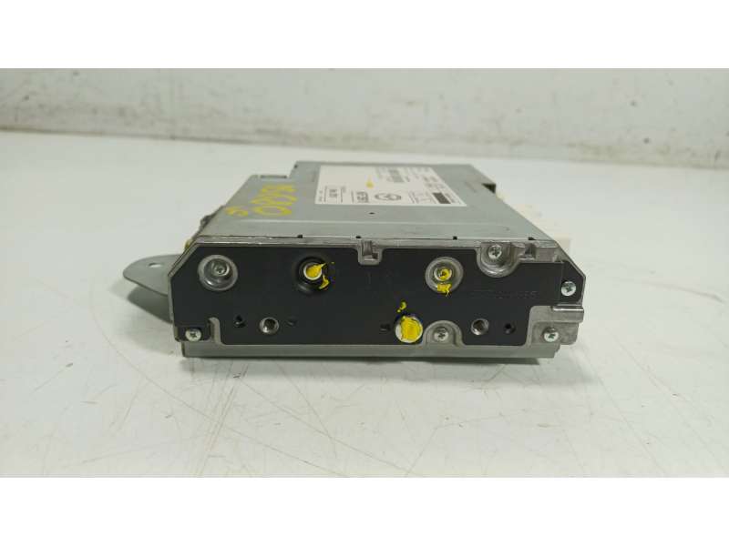 Recambio de sistema audio / radio cd para mazda 2 hatchback (dl, dj) 1.5 skyactiv-g referencia OEM IAM  DC3E66DRX 
