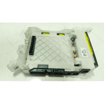 CAJA RELES / FUSIBLES 8273052R90 8273052R90 