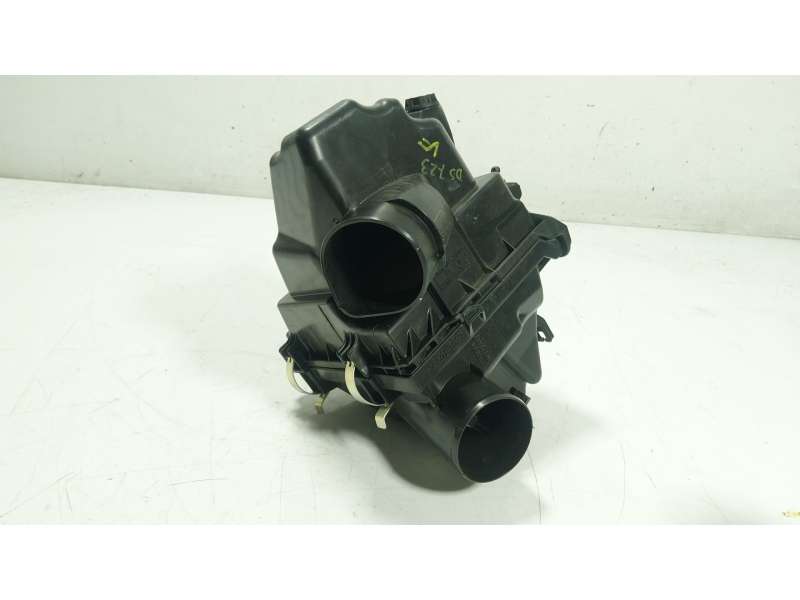 Recambio de filtro aire para toyota yaris (_p21_, _pa1_, _ph1_) 1.5 hybrid (mxph10) referencia OEM IAM 17705K0040 22204F2010 