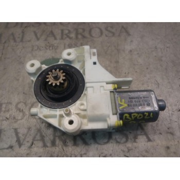 MOTOR ELEVALUNAS DELANTERO DERECHO 