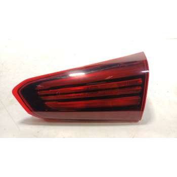 PILOTO TRASERO DERECHO INTERIOR 92404C8600 92404C8600 