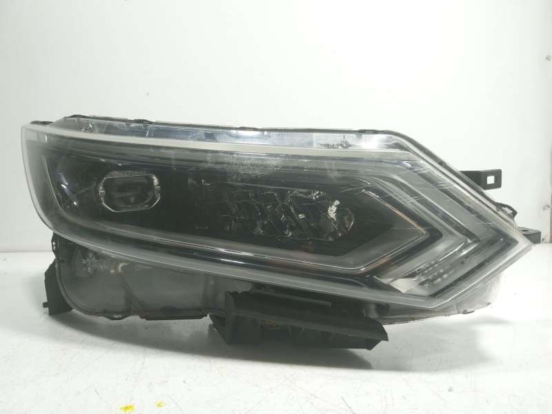 Recambio de faro derecho para nissan qashqai ii (j11, j11_) 1.2 dig-t referencia OEM IAM 26010HV00B  