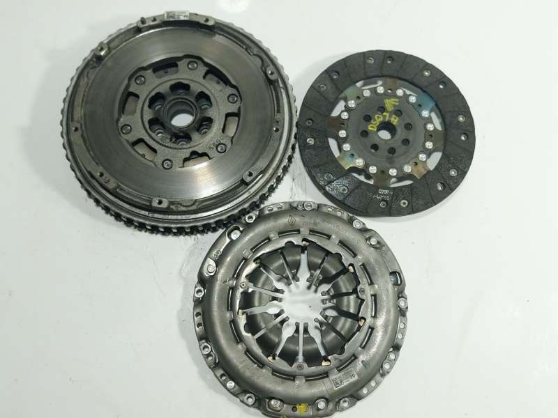 Recambio de kit embrague para mitsubishi asx (vsx_, vse_) 1.3 mhev (vsxg3) referencia OEM IAM MQ005055 302059555R 