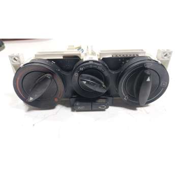 MANDO CALEFACCION / AIRE ACONDICIONADO 1M0820045A 