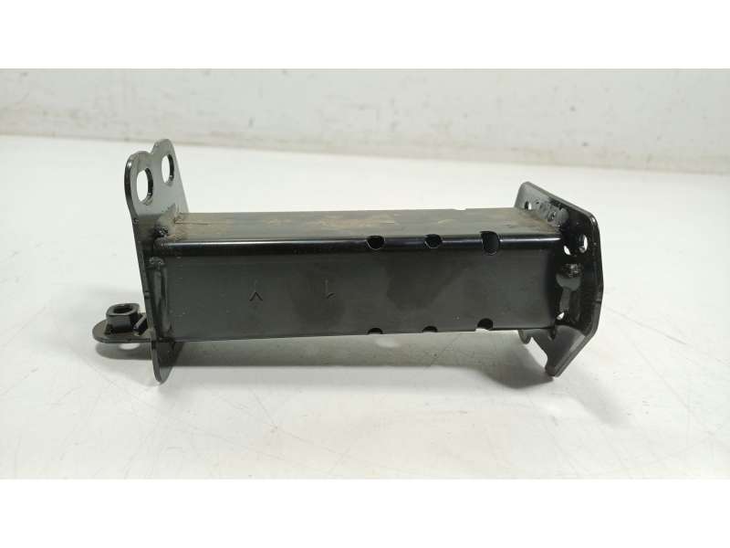 Recambio de punta chasis delantera para toyota yaris (_p21_, _pa1_, _ph1_) 1.5 hybrid (mxph10) referencia OEM IAM 52103K0010  