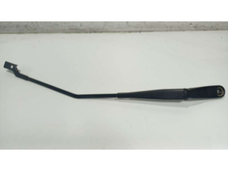 Recambio de brazo limpia delantero derecho para volvo v40 cross country (526) d3 referencia OEM IAM   