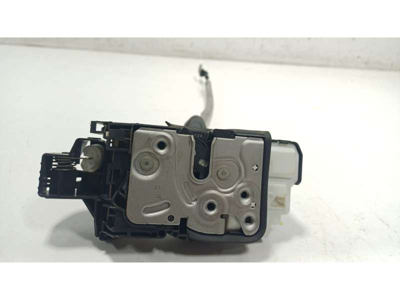 Recambio de cerradura puerta trasera derecha para volvo v40 cross country (526) d3 referencia OEM IAM   