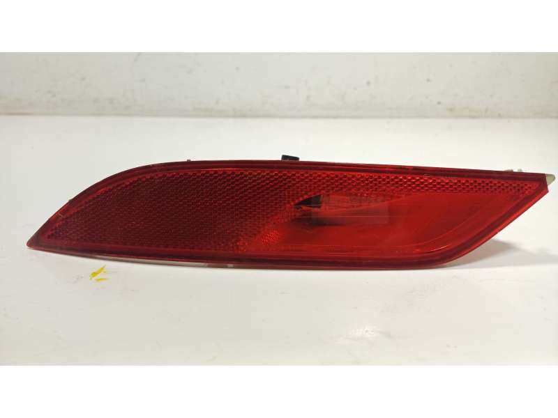 Recambio de piloto trasero antiniebla izquierdo para volvo v40 cross country (526) d3 referencia OEM IAM  31395550 