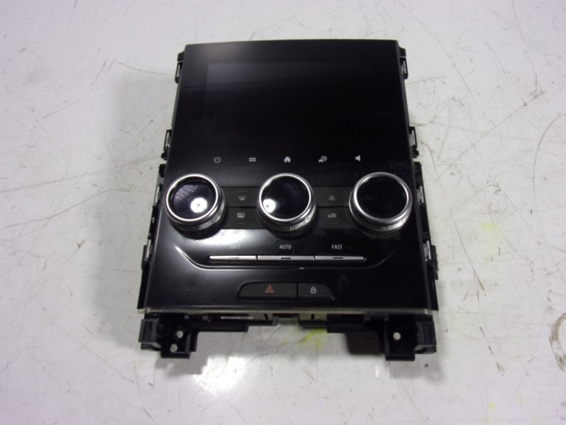 Recambio de pantalla multifuncion para renault megane iv berlina 5p 1.3 tce cat referencia OEM IAM  681833236R 