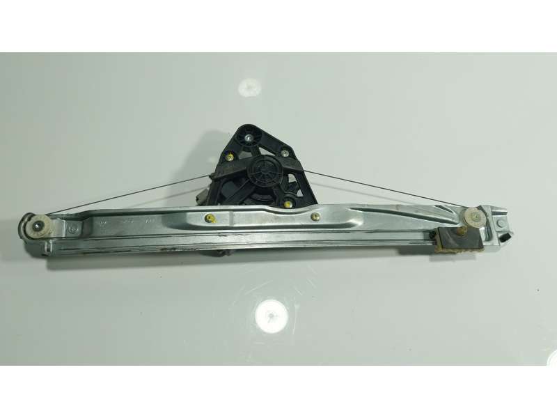 Recambio de motor elevalunas delantero izquierdo para nissan townstar furgoneta/monovolumen (xfk) 1.3 referencia OEM IAM   