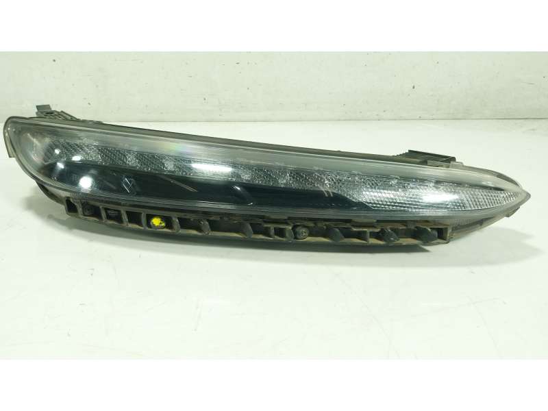 Recambio de piloto delantero derecho para hyundai kona (os, ose, osi) 1.0 t-gdi referencia OEM IAM 92208J9500 92208J9500 