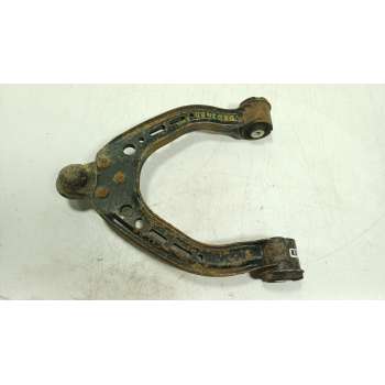 BRAZO SUSPENSION SUPERIOR DELANTERO DERECHO 104396600A 
