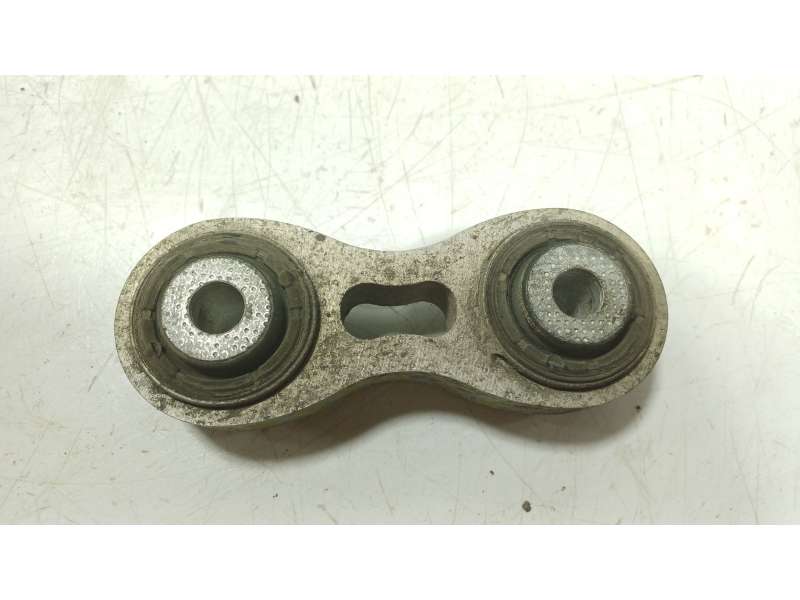 Recambio de brazo suspension superior trasero izquierdo para tesla model s (5yjs) 85d awd referencia OEM IAM  102142200B 