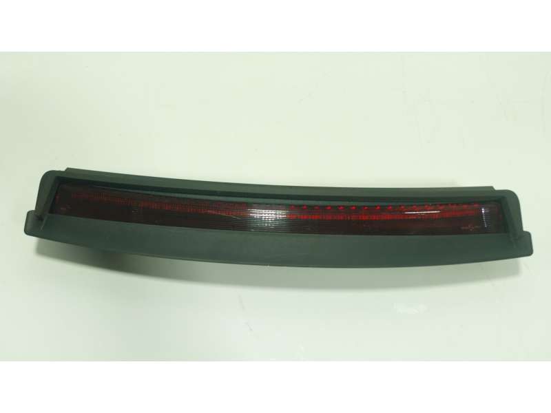 Recambio de piloto trasero central para tesla model 3 ev referencia OEM IAM  161520200A 