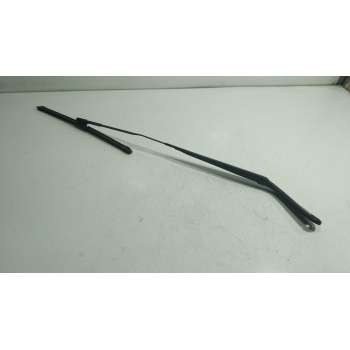 BRAZO LIMPIA DELANTERO DERECHO A4478200200 W49595 