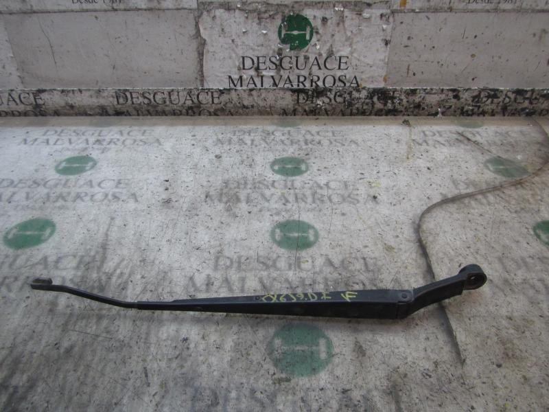 Recambio de brazo limpia delantero izquierdo para chevrolet aveo 1.4 cat referencia OEM IAM   
