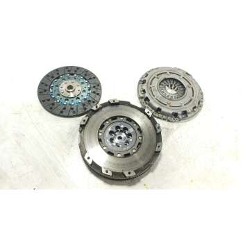KIT EMBRAGUE 232002M730 