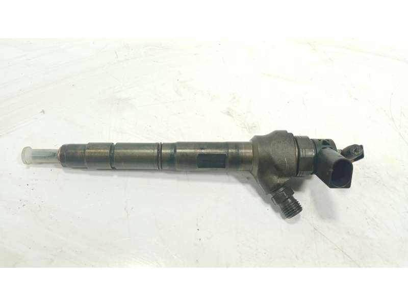 Recambio de inyector para volkswagen sharan (7n1, 7n2) 2.0 tdi referencia OEM IAM  03L130277J 