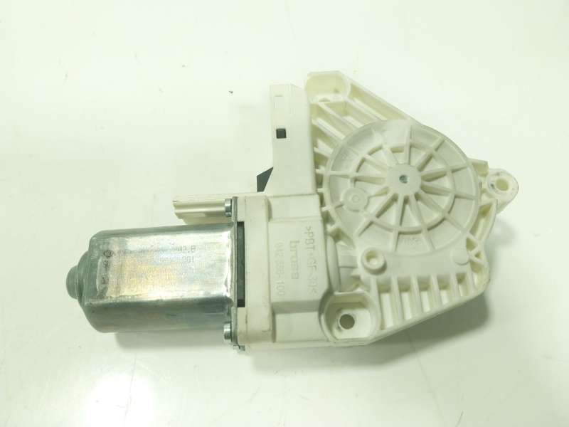 Recambio de motor elevalunas delantero izquierdo para volkswagen sharan (7n1, 7n2) 2.0 tdi referencia OEM IAM  8K0959802B 