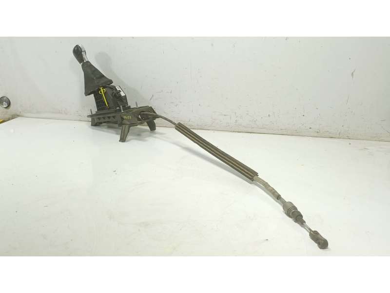 Recambio de palanca cambio para volkswagen sharan (7n1, 7n2) 2.0 tdi referencia OEM IAM  7N1713025D 