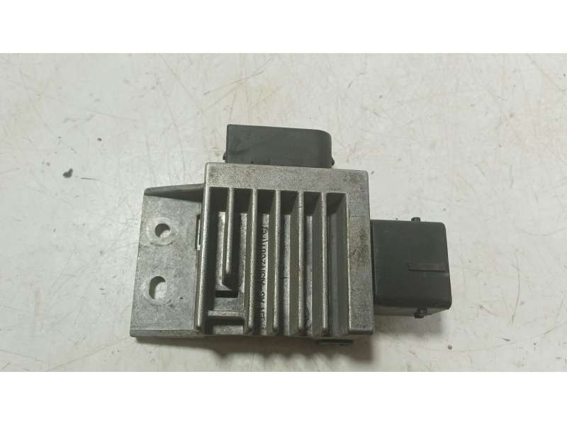 Recambio de modulo electronico para nissan interstar furgoneta (x62b) dci 135 referencia OEM IAM 2712000Q2G 271203982R 