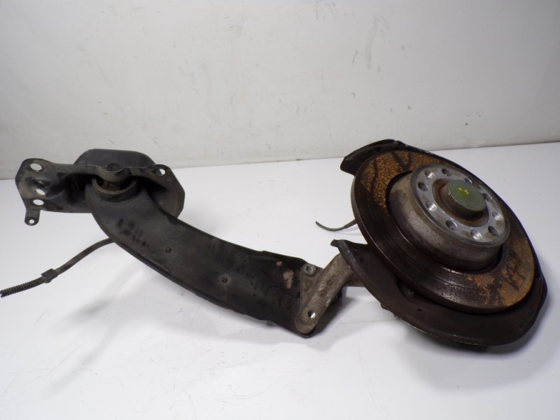 Recambio de mangueta trasera izquierda para volkswagen passat variant (3c5) 2.0 tdi referencia OEM IAM 3C0505433K  