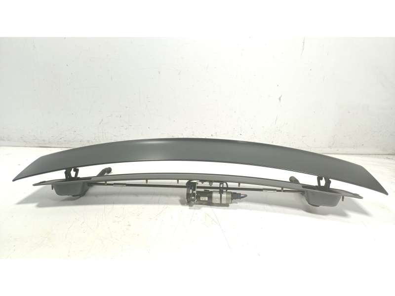 Recambio de aleron trasero para audi tt (8j3) 2.0 tfsi referencia OEM IAM 8J0827948C 8J0827934 