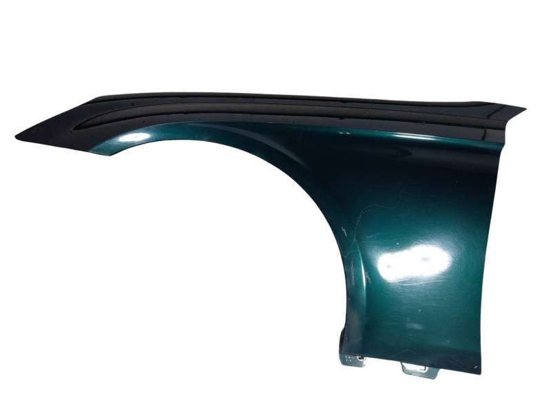 Recambio de aleta delantera izquierda para mercedes-benz cls (c219) cls 350 (219.356) referencia OEM IAM   