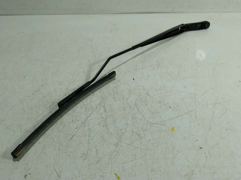 Recambio de brazo limpia delantero derecho para mg zs suv (azs1) 1.5 vti referencia OEM IAM  10322679 