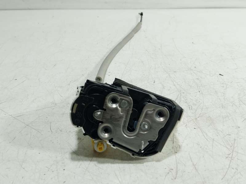 Recambio de cerradura puerta delantera derecha para mg zs suv (azs1) 1.5 vti referencia OEM IAM  10845781 