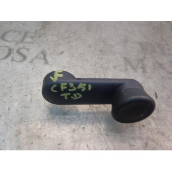 MANETA ELEVALUNAS TRASERA DERECHA 