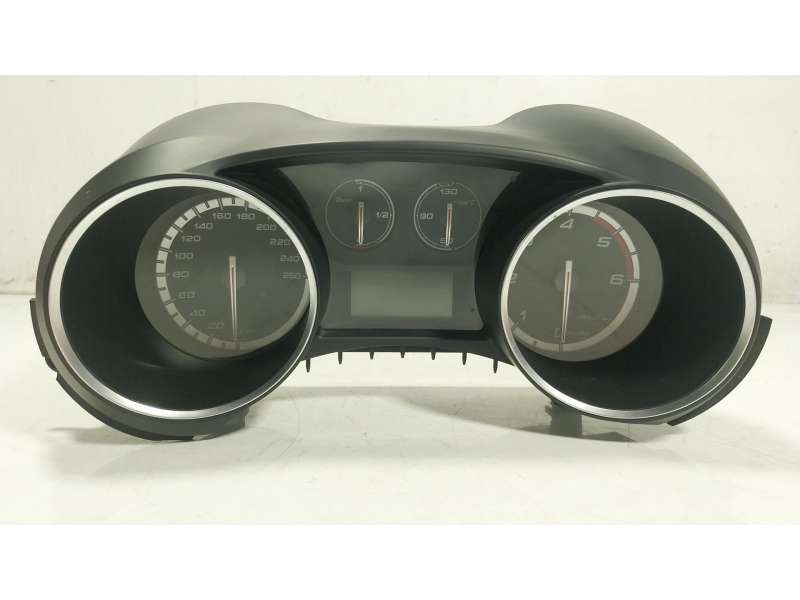 Recambio de cuadro instrumentos para alfa romeo giulietta (940_) 1.6 jtdm (940fxd1a) referencia OEM IAM  50539109 