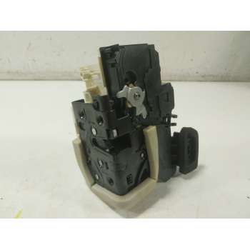 CERRADURA PUERTA TRASERA DERECHA 85E839016C 