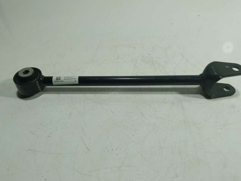 Recambio de brazo suspension inferior trasero izquierdo para tesla model 3 ev referencia OEM IAM  104444100 
