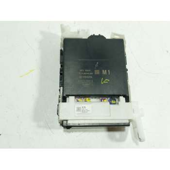 CAJA RELES / FUSIBLES 892210 