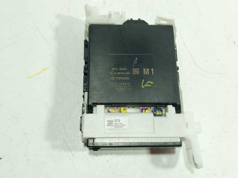 Recambio de caja reles / fusibles para toyota yaris cross (mxp_) 1.5 hybrid (mxpj10) referencia OEM IAM  892210 