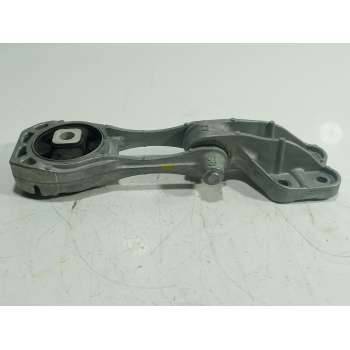 SOPORTE MOTOR TRASERO 