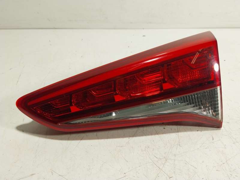 Recambio de piloto trasero derecho interior para hyundai tucson (tl, tle) 1.7 crdi referencia OEM IAM   
