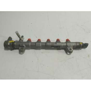 RAMPA INYECTORA 314002A650 