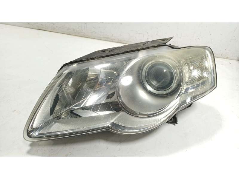 Recambio de faro izquierdo para volkswagen passat b6 variant (3c5) 2.0 tdi referencia OEM IAM   
