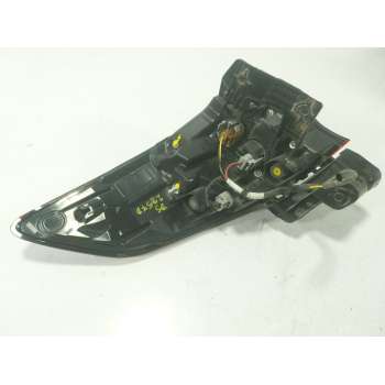 PILOTO TRASERO DERECHO V367010R 