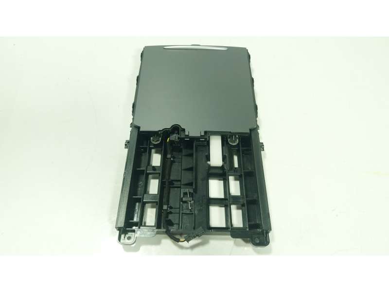 Recambio de moldura para tesla model 3 ev referencia OEM IAM  175551900 