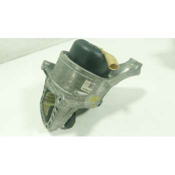 SOPORTE MOTOR IZQUIERDO 8W0199371CS 8W0199371CS 